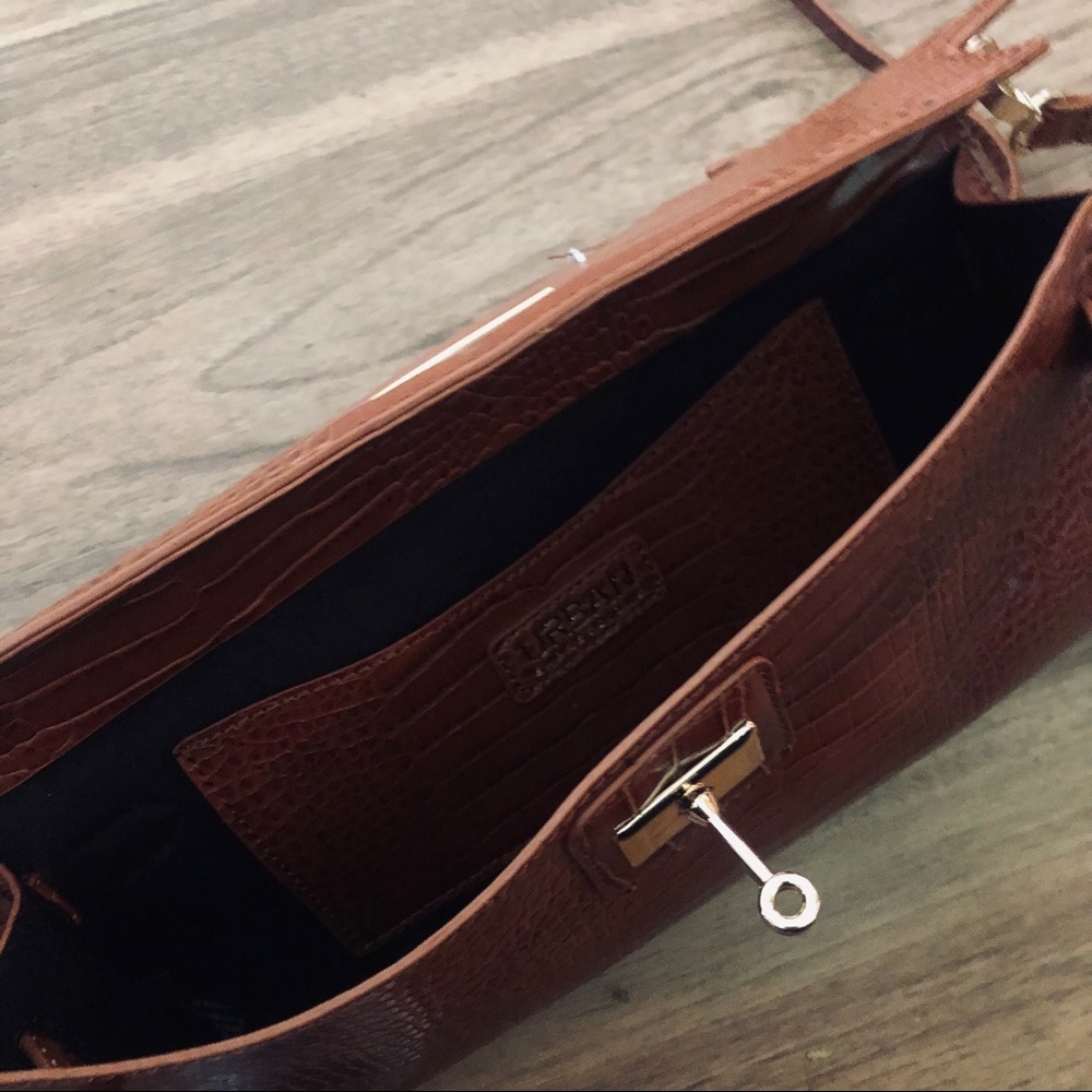 Crocodile crossbody clutch bag - Picture 7 of 7